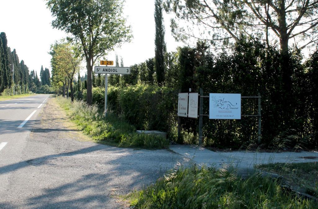 Mas De La Douceur Bed and Breakfast Saint-Andiol Εξωτερικό φωτογραφία
