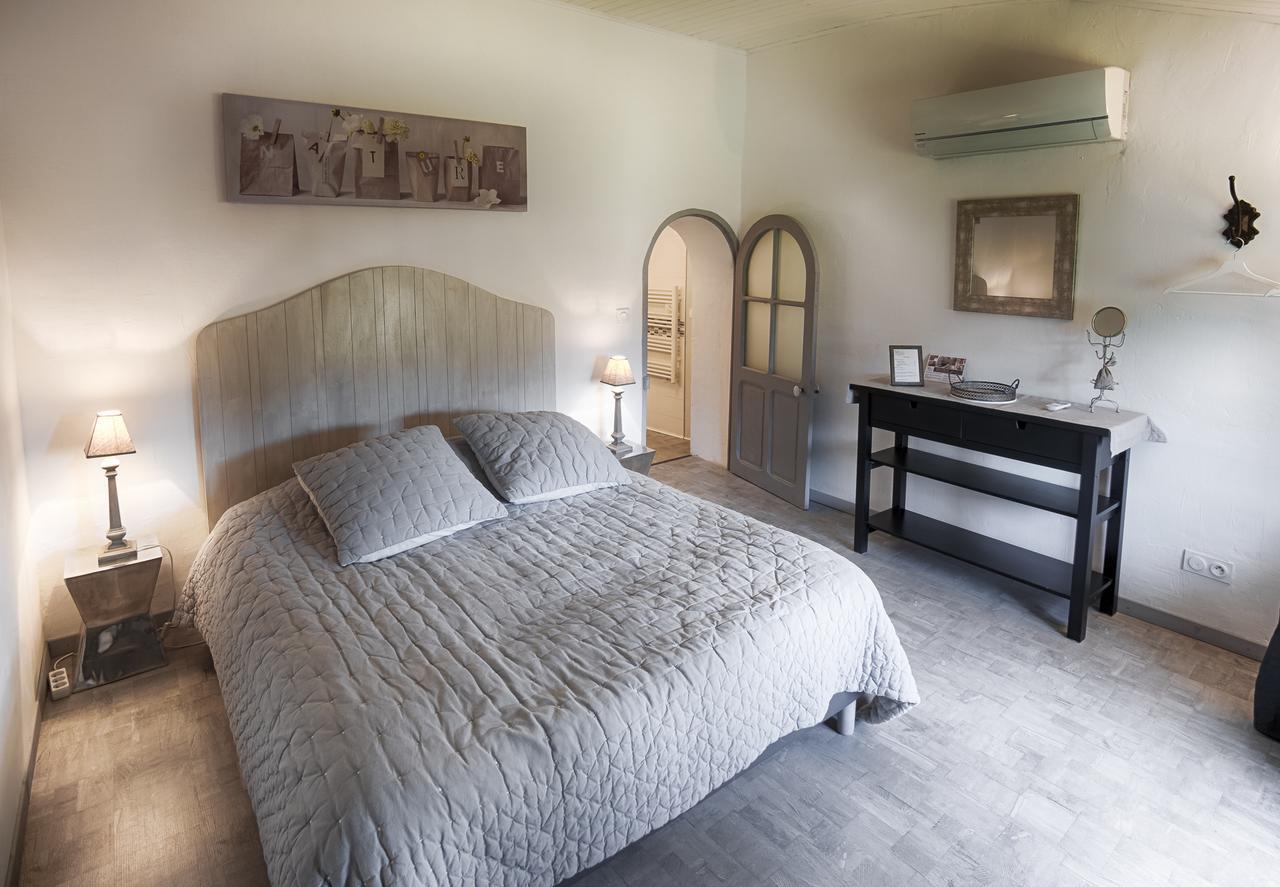 Mas De La Douceur Bed and Breakfast Saint-Andiol Εξωτερικό φωτογραφία