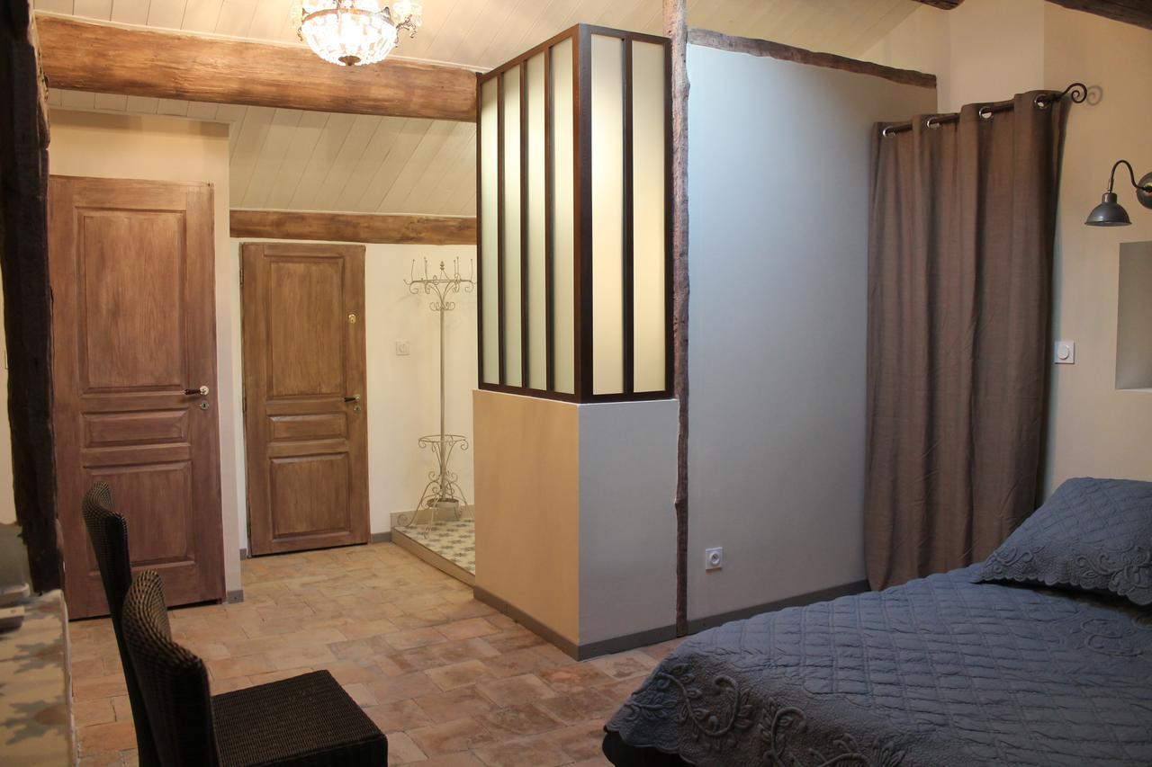 Mas De La Douceur Bed and Breakfast Saint-Andiol Εξωτερικό φωτογραφία