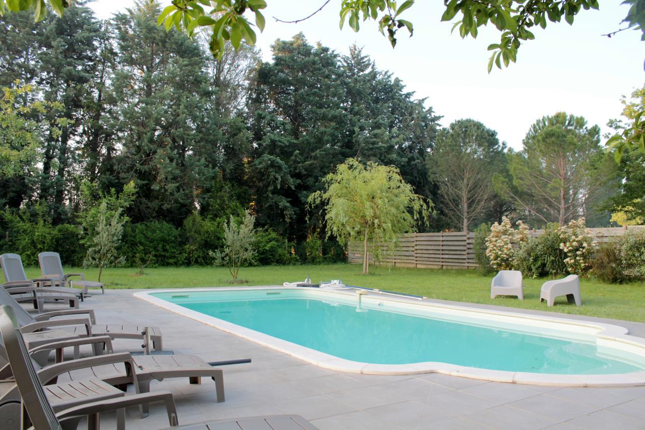 Mas De La Douceur Bed and Breakfast Saint-Andiol Εξωτερικό φωτογραφία